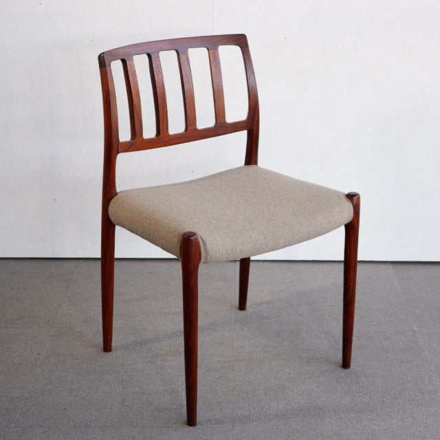 【デザイナー８０％】　J.L.モラー（J.L.Moller）No.83　デンマーク製ダイニングチェア　商品番号27022b