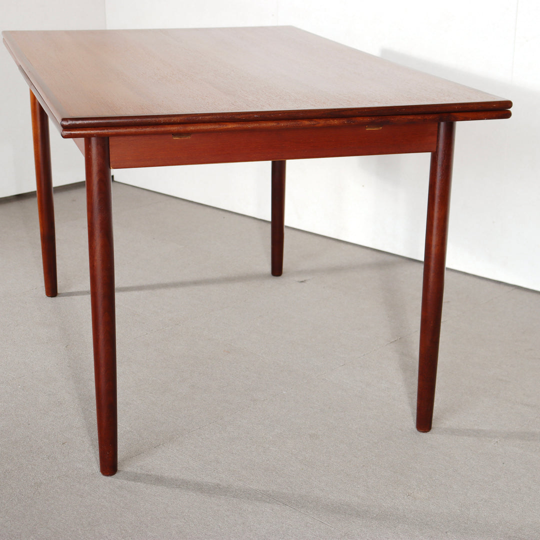 【comingsoon!】　Denmark Dining table | ItemCode-VIND74 | 送料込