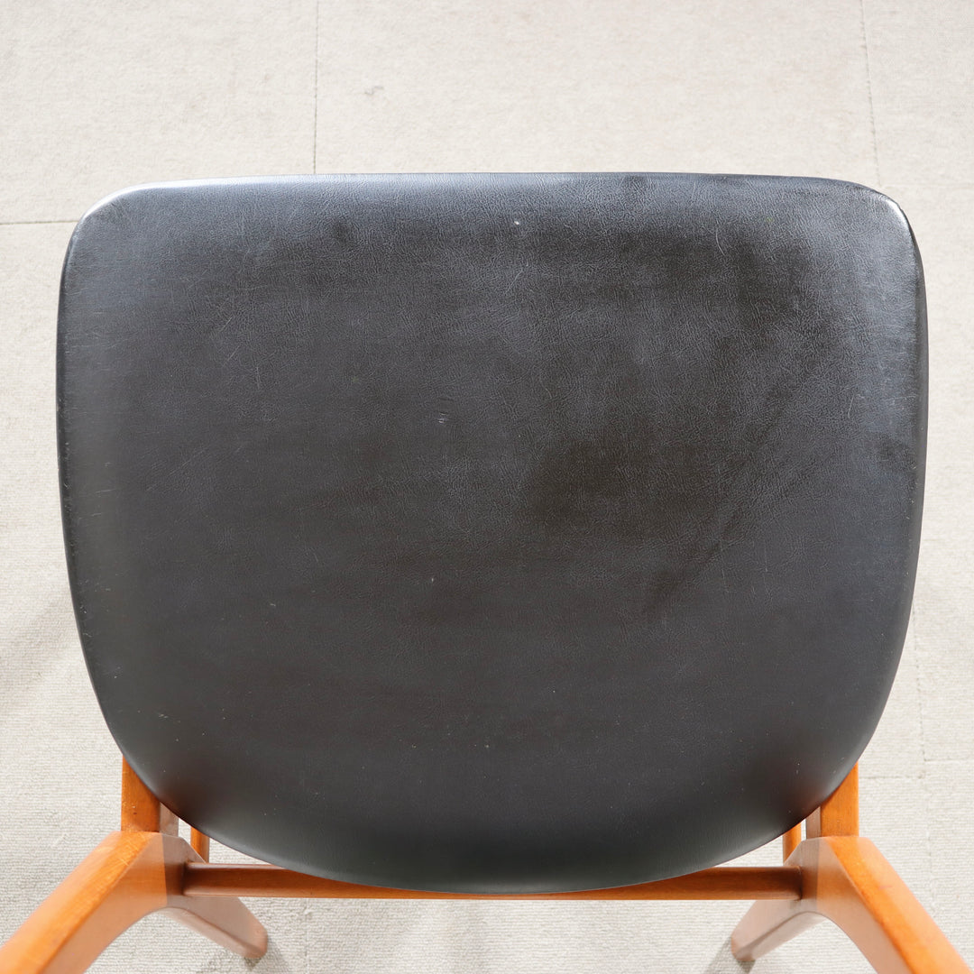 【comingsoon!】　Dining chair　ItemCode-SKOV110a