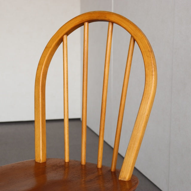 アーコールERCOL フープバック ダイニングチェア　商品番号27072a