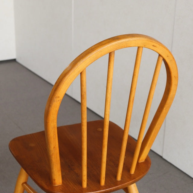 アーコールERCOL フープバック ダイニングチェア　商品番号27072a