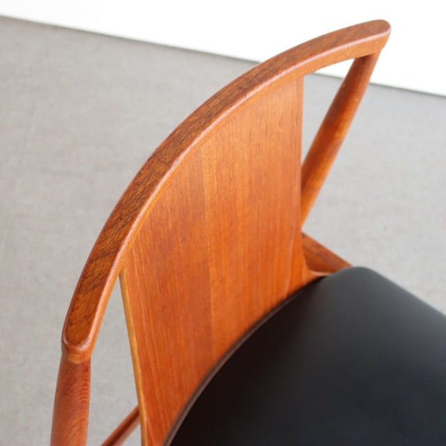 Y様引き取り専用！　TEAK CHAIR/CURVED BACK 　商品番号26036a