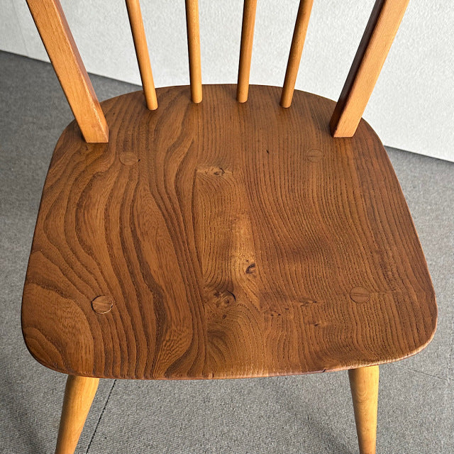 こっちのアーコール　ERCOL フープバックチェア　商品番号25113a