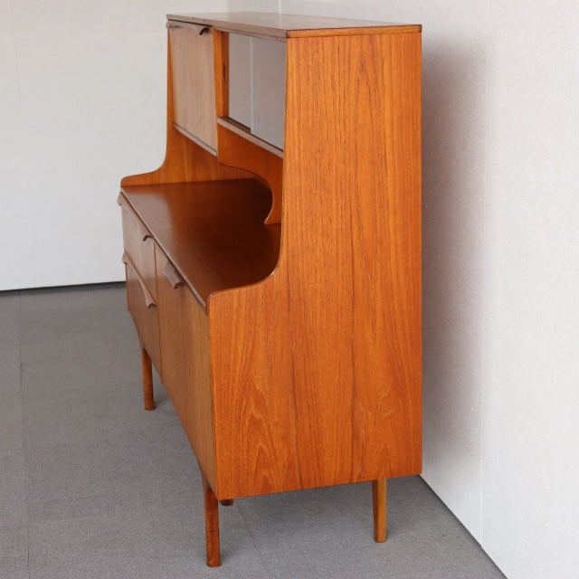 サトクリフオブトッドモーデンSUTCLIFFE OF TODMORDENサイドボード　「TAKAHASHI OF ICHINOMIYA」　ItemCode-26089