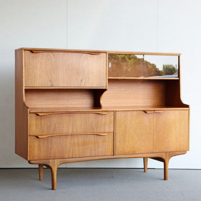 サトクリフオブトッドモーデンSUTCLIFFE OF TODMORDENサイドボード　「TAKAHASHI OF ICHINOMIYA」　ItemCode-26089
