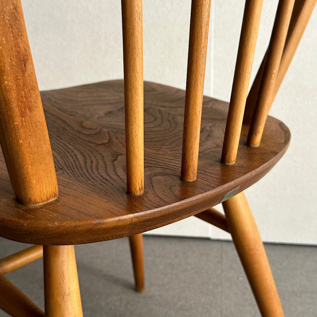 こっちのアーコール　ERCOL フープバックチェア　商品番号25113f