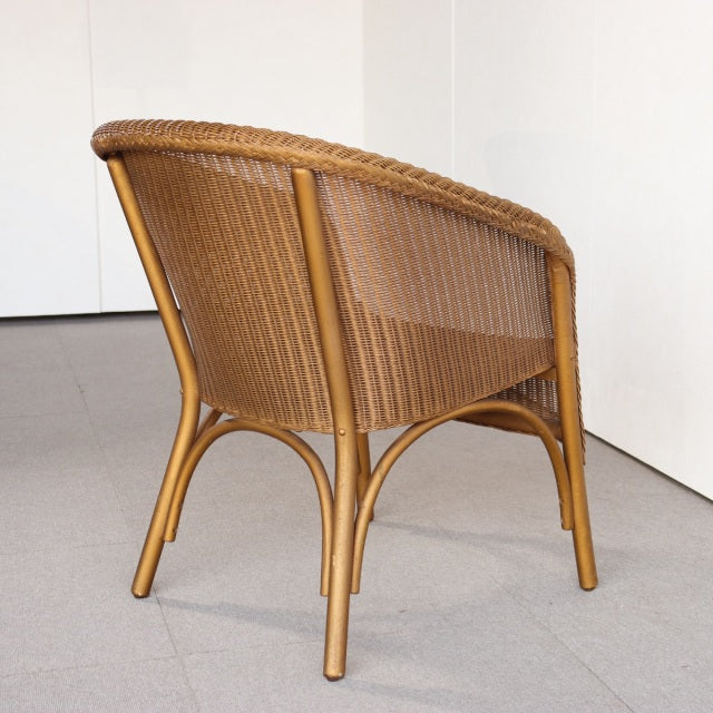 【朽ち果てるまで屋外でお使いください】　ロイドルームLLOYD LOOM アームチェア　商品番号26150a