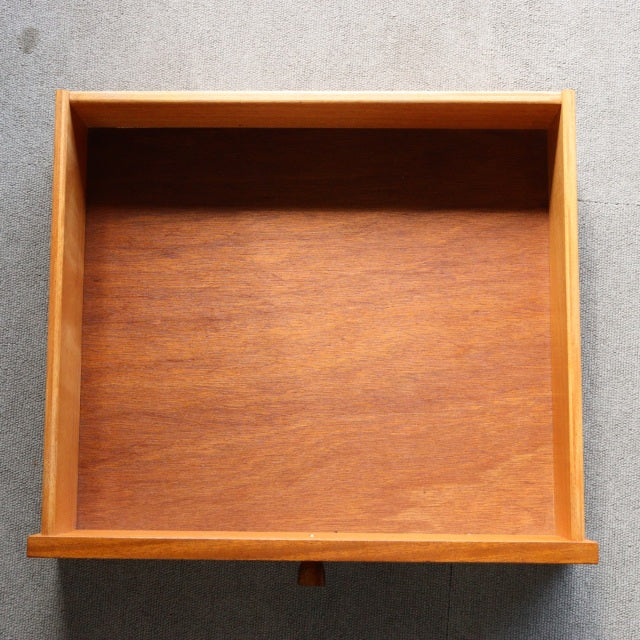 『＋』　ネイサンNATHANのチーク材　収納キャビネット　商品番号24083