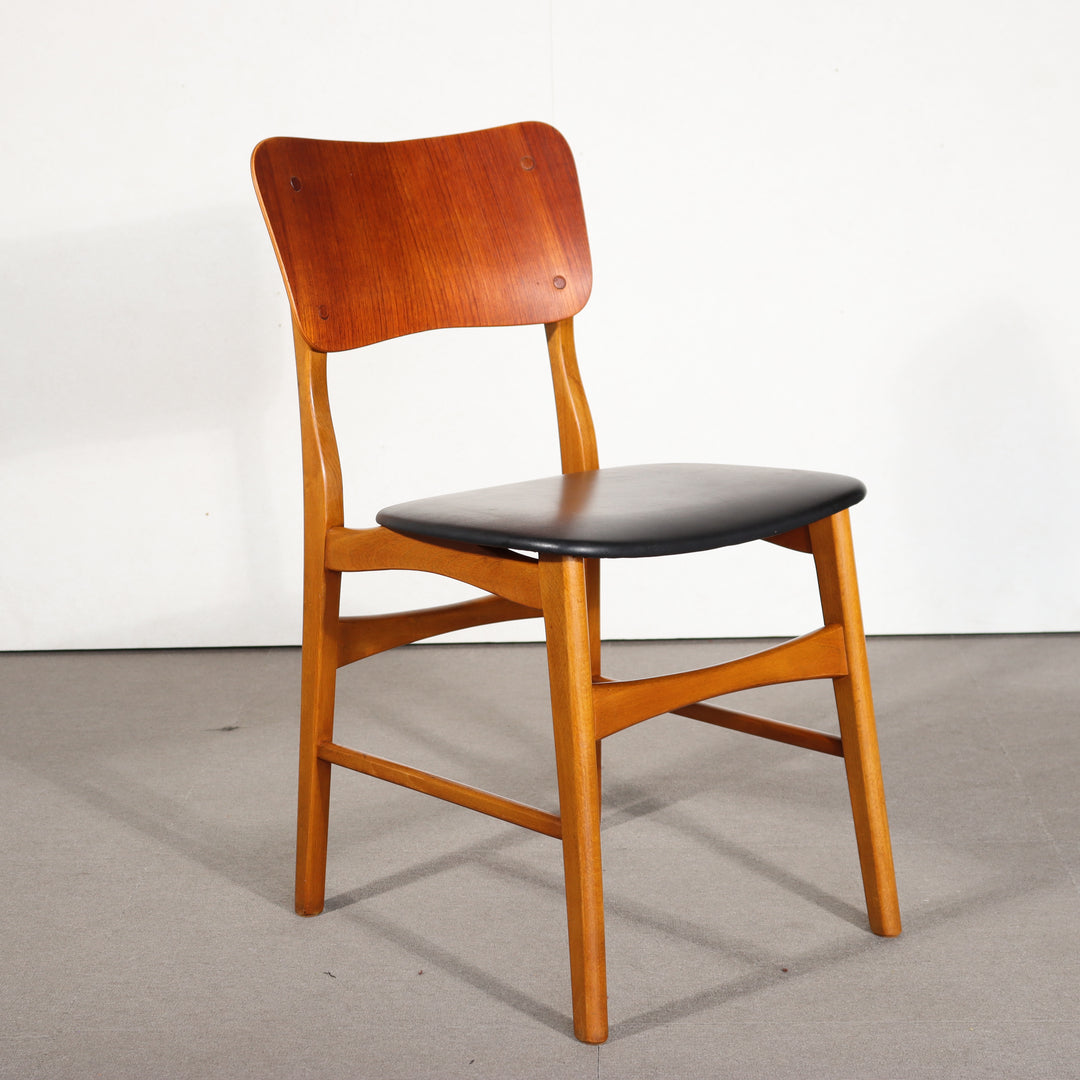 【comingsoon!】Ib Kofod Larsen ダイニングチェア | ItemCode-VIND-S108e | 送料込