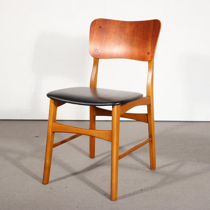 【comingsoon!】Ib Kofod Larsen ダイニングチェア | ItemCode-VIND-S108e | 送料込