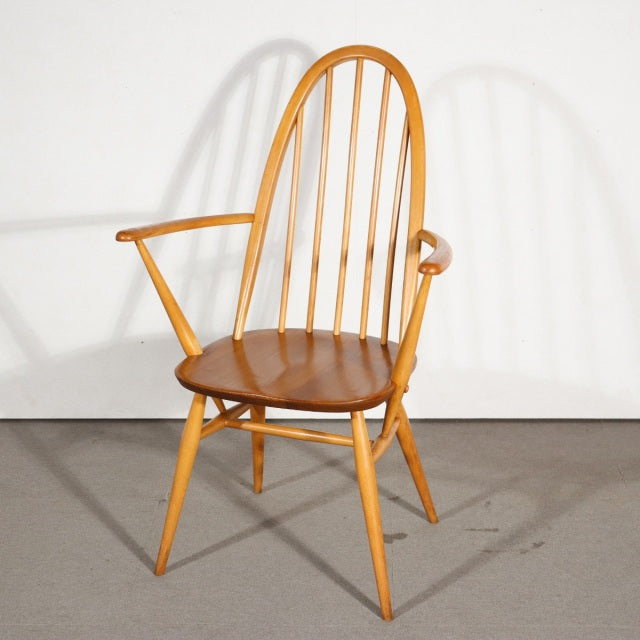 ERCOL(アーコール)クエーカーチェア  ひじ掛けアリ【これがいい】　ItemCode-GLEN20c