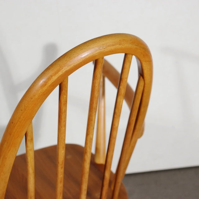 ERCOL(アーコール)クエーカーチェア  ひじ掛けアリ【これがいい】　ItemCode-GLEN20c