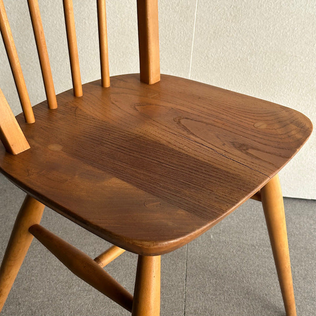 こっちのアーコール　ERCOL フープバックチェア　商品番号25113c