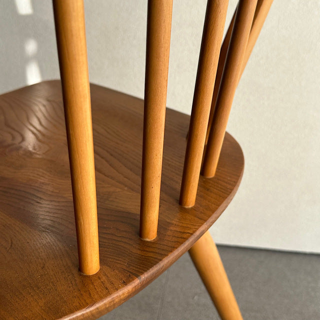 こっちのアーコール　ERCOL フープバックチェア　商品番号25113d