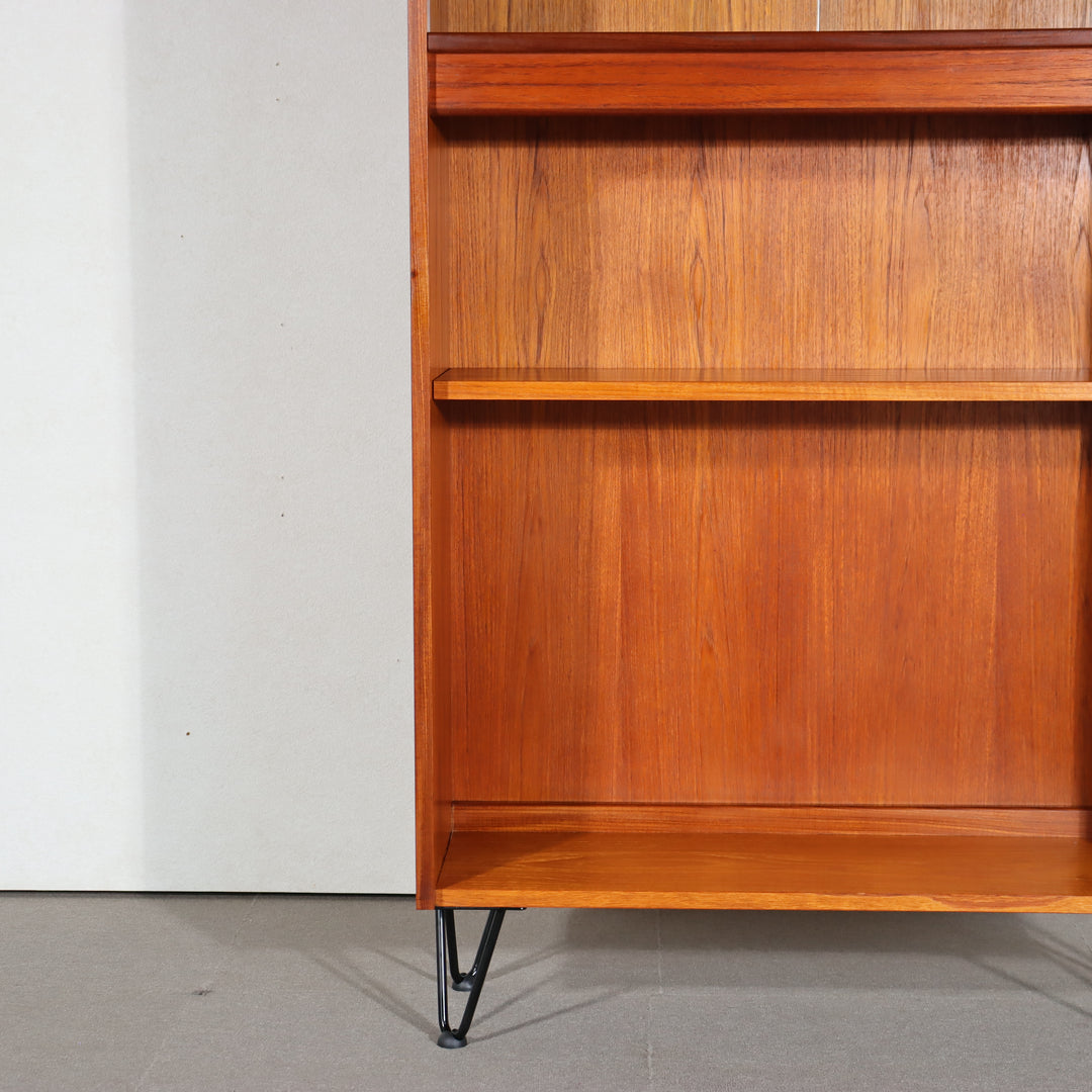 【comingsoon!】　G PLAN BOOKCASE ON HAIRPIN LEGS ItemCode-AVON59 | 送料込