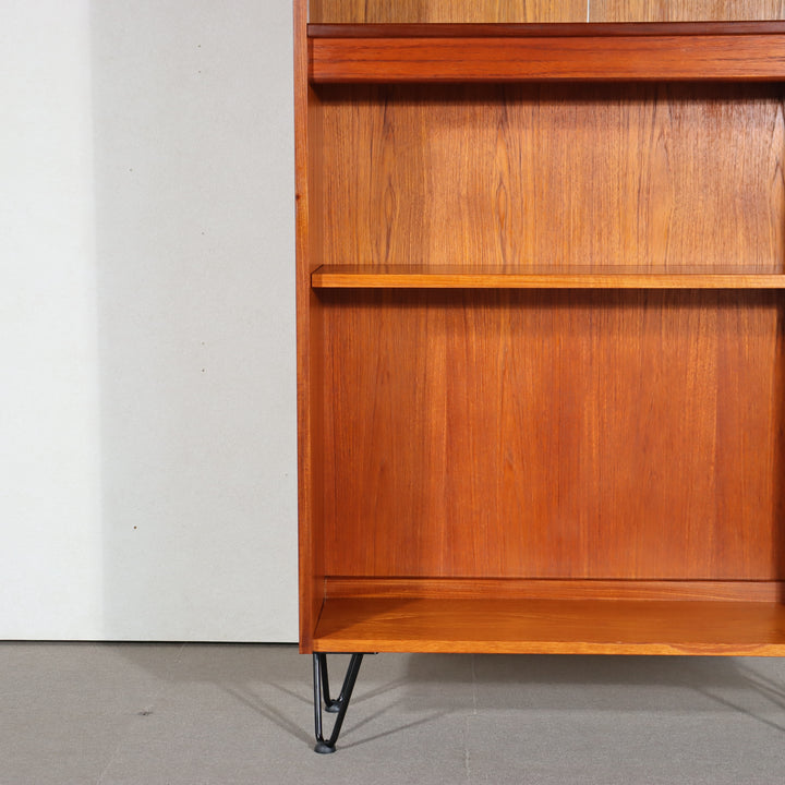 【comingsoon!】　G PLAN BOOKCASE ON HAIRPIN LEGS ItemCode-AVON59 | 送料込