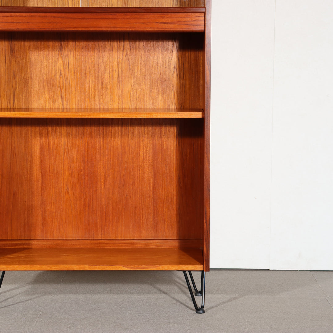 【comingsoon!】　G PLAN BOOKCASE ON HAIRPIN LEGS ItemCode-AVON59 | 送料込