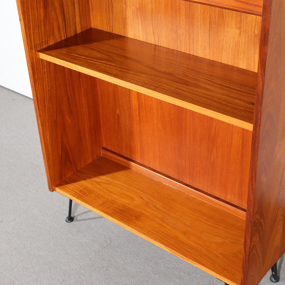 【comingsoon!】　G PLAN BOOKCASE ON HAIRPIN LEGS ItemCode-AVON59 | 送料込