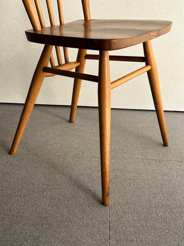 こっちのアーコール　Ercol ナンバー391チェア　商品番号24173b