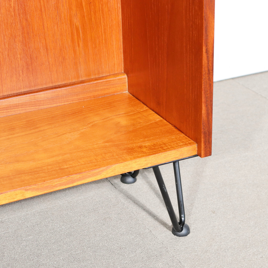 【comingsoon!】　G PLAN BOOKCASE ON HAIRPIN LEGS ItemCode-AVON59 | 送料込