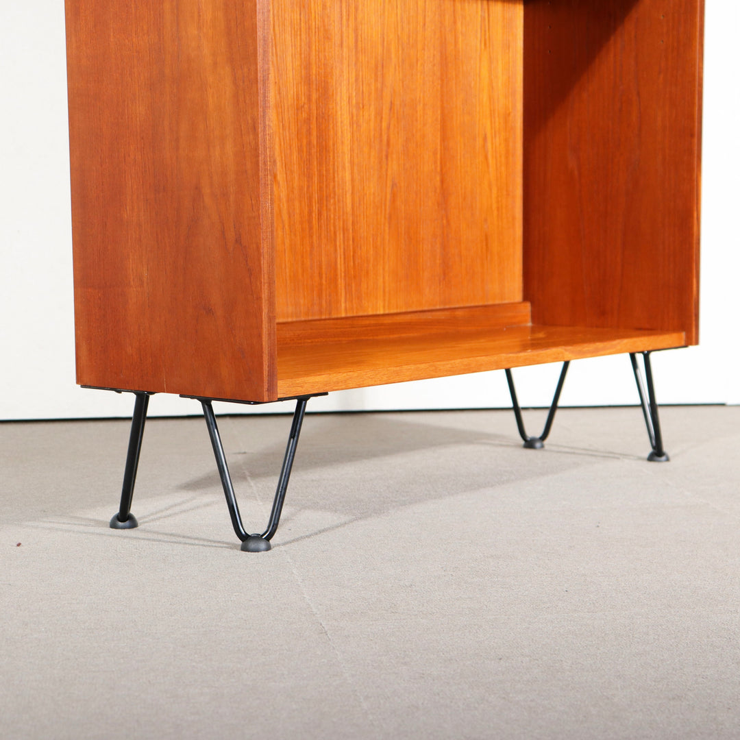 【comingsoon!】　G PLAN BOOKCASE ON HAIRPIN LEGS ItemCode-AVON59 | 送料込