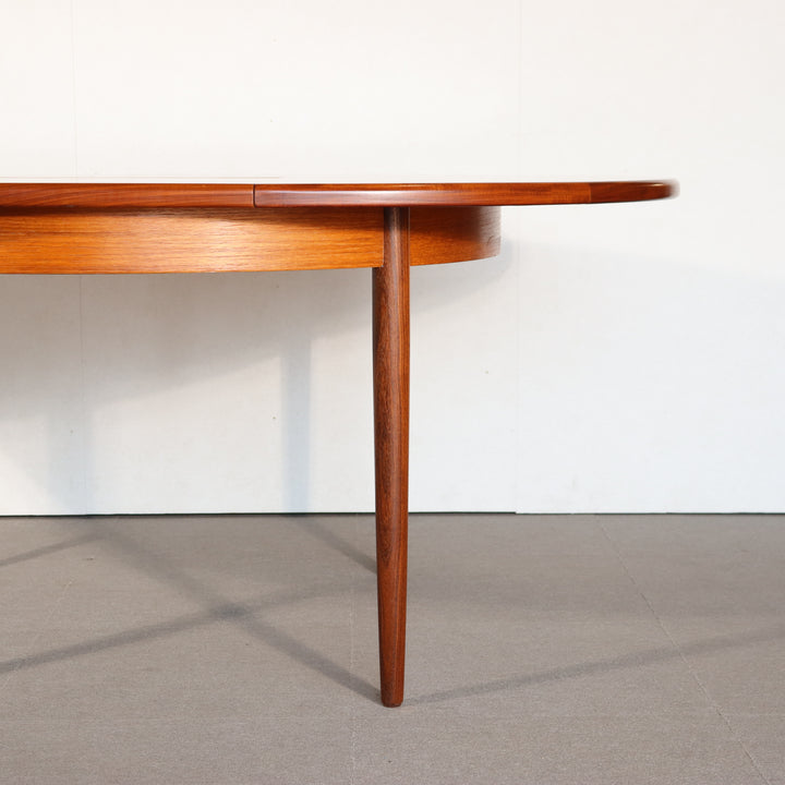 【comingsoon!】 G PLAN CIRCULAR DINING TABLE ItemCode-DAWN20
