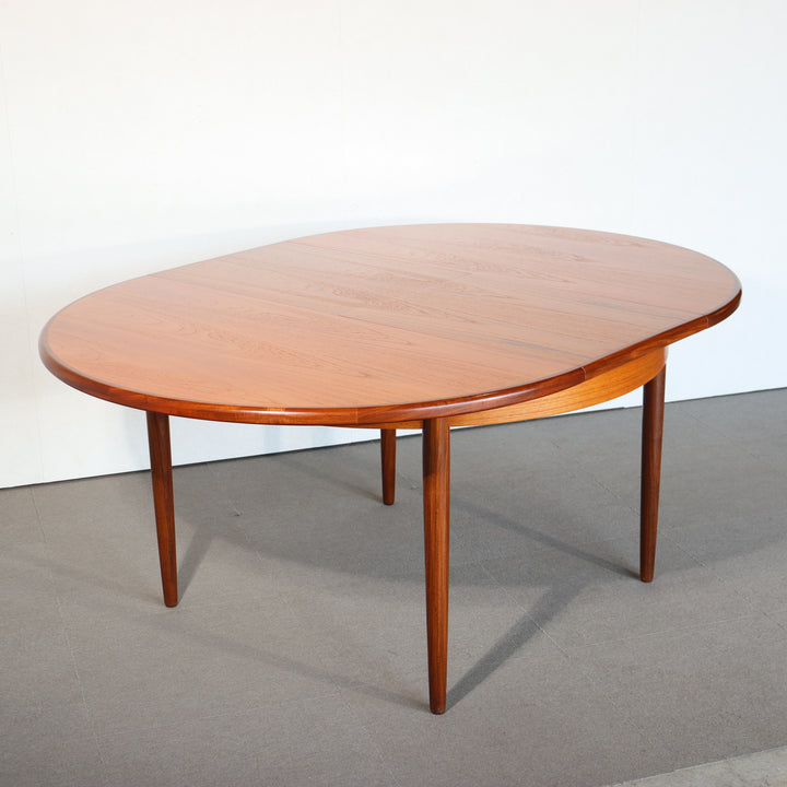 【comingsoon!】 G PLAN CIRCULAR DINING TABLE ItemCode-DAWN20
