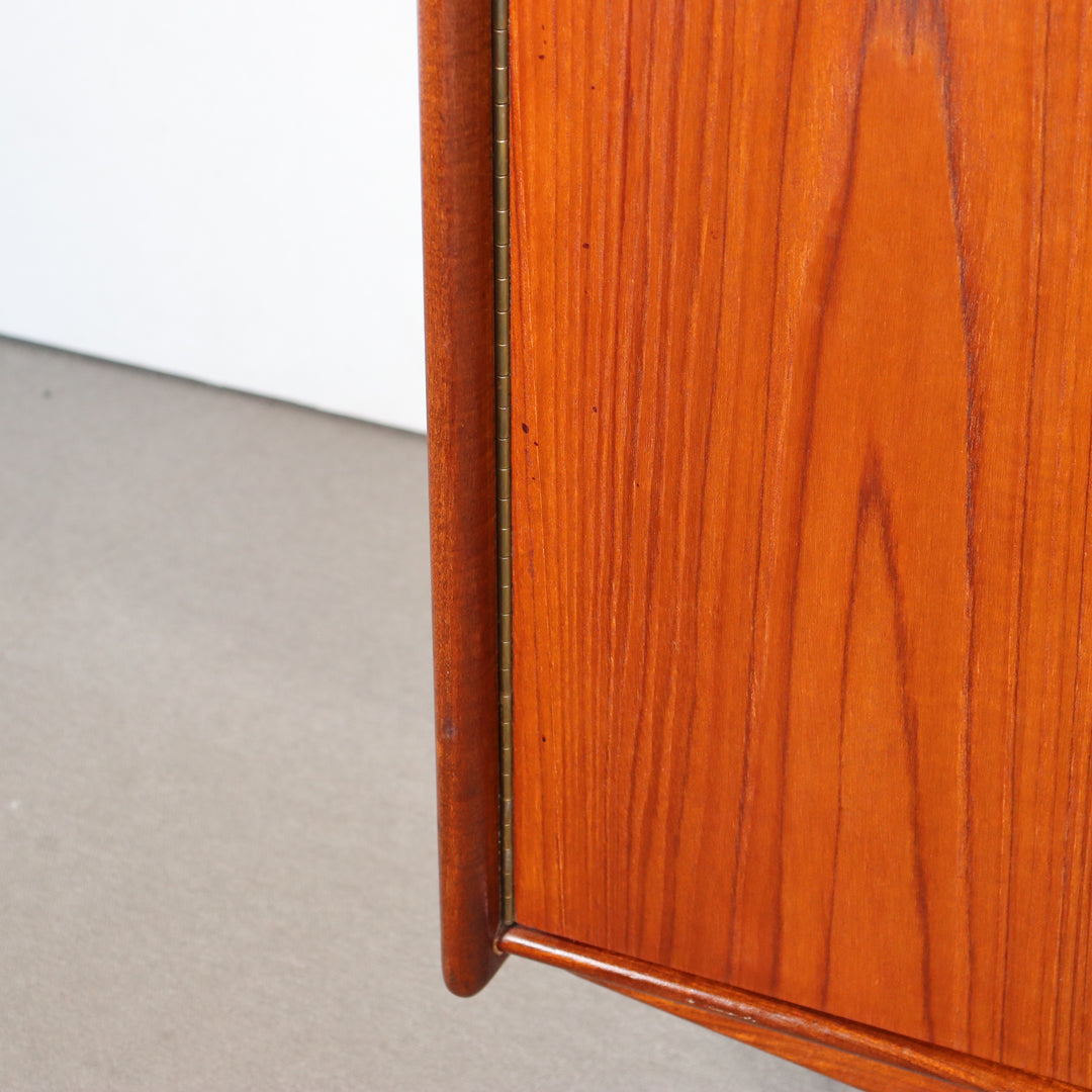 【comingsoon!】 YOUNGER VOLNAY AFROMOSIA SIDEBOARD ItemCode-DAWN54