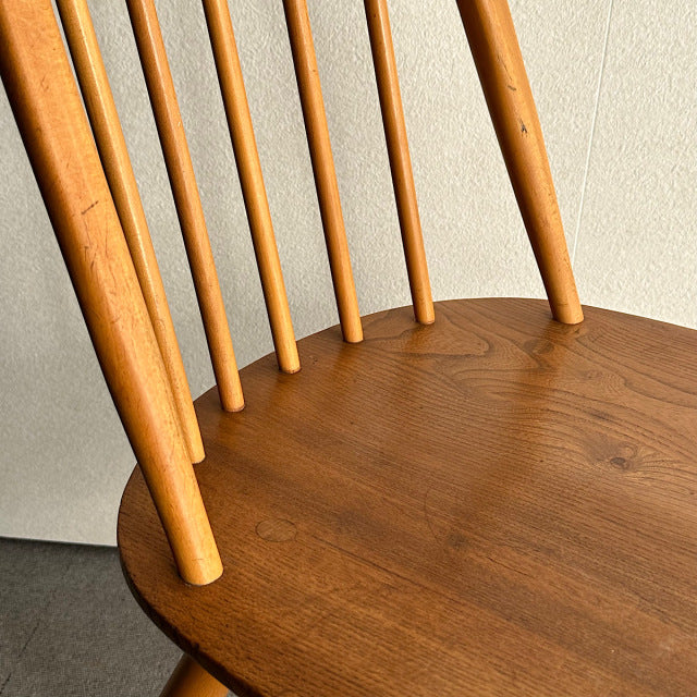 こっちのアーコール　Ercolクエーカーチェア　商品番号24137c