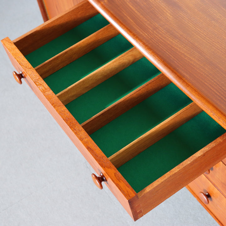 【comingsoon!】 YOUNGER VOLNAY AFROMOSIA SIDEBOARD ItemCode-DAWN54