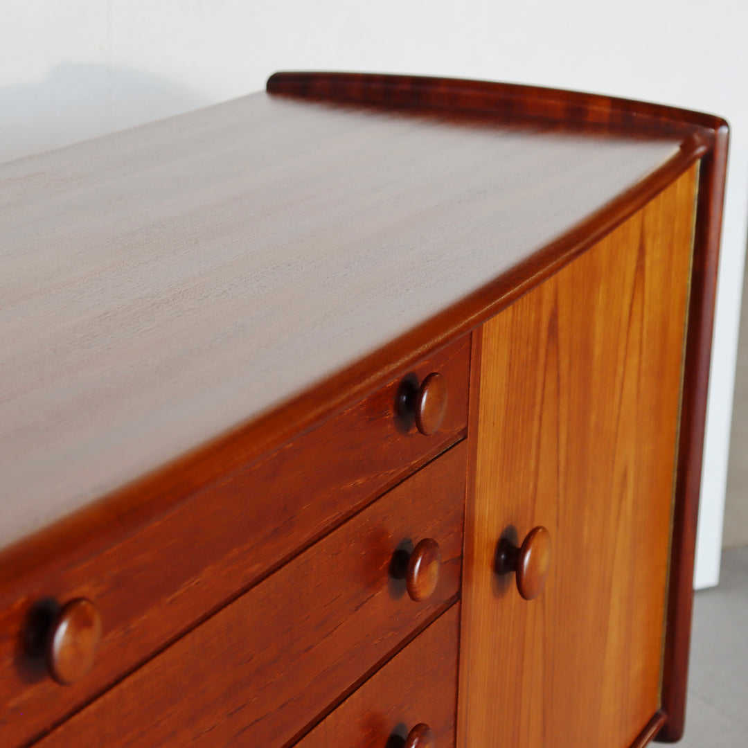 【comingsoon!】 YOUNGER VOLNAY AFROMOSIA SIDEBOARD ItemCode-DAWN54