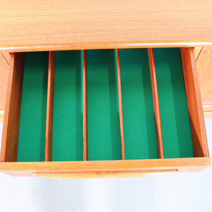 【comingsoon!】 G PLAN FRESCO 7 FT SIDEBOARD ItemCode-DAWN53