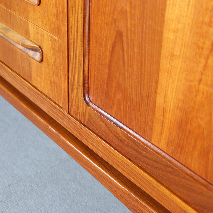 【comingsoon!】 G PLAN FRESCO 7 FT SIDEBOARD ItemCode-DAWN53