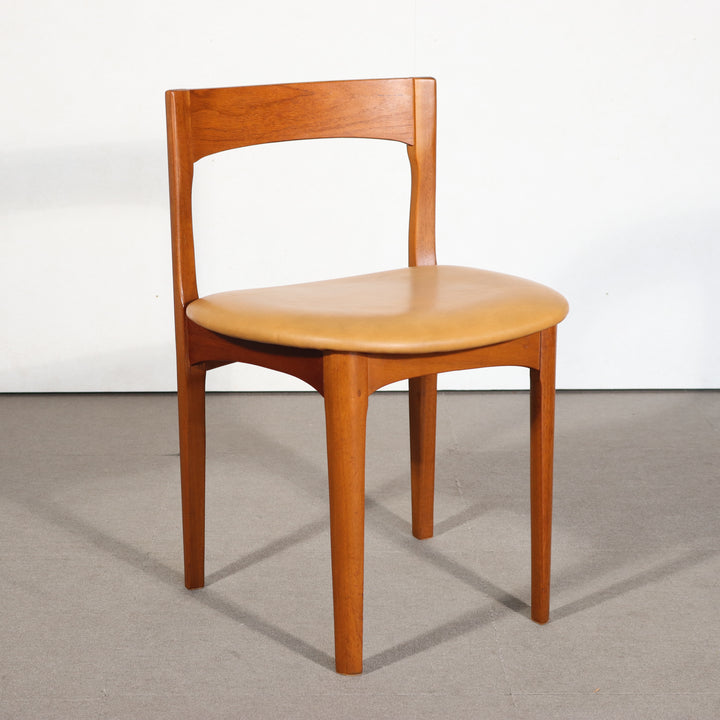 【comingsoon!】　NATHAN DINING CHAIR　ItemCode-WOLD28a