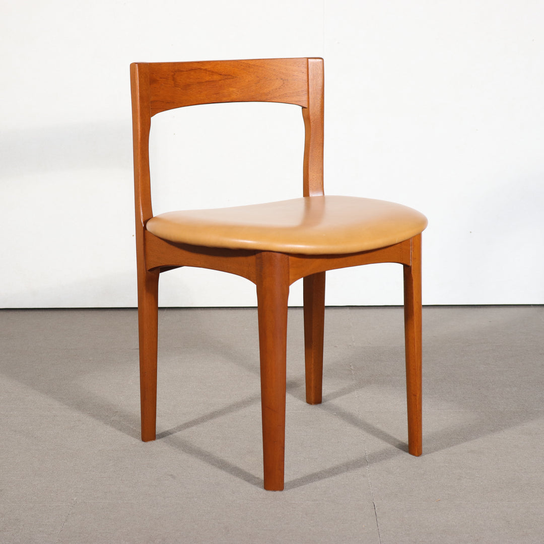 【comingsoon!】　NATHAN DINING CHAIR　ItemCode-WOLD28b