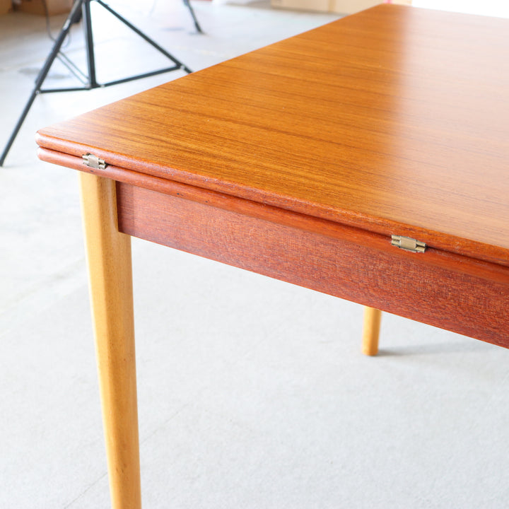 【comingsoon!】 SWEDISH COMPACT DINING TABLE ItemCode-DAWN05