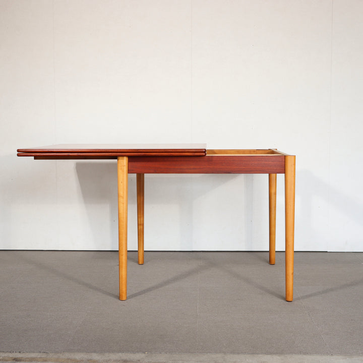 【comingsoon!】 SWEDISH COMPACT DINING TABLE ItemCode-DAWN05