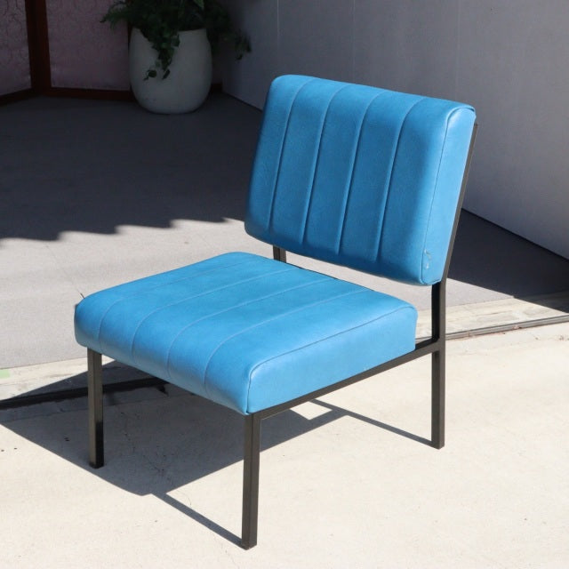 お持ち帰り専用！『ブリティッシュ・ミッドセンチュリー』Ness Furnitureのベンチシート　1脚　商品番号08044b
