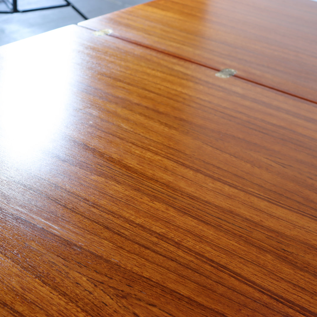 【comingsoon!】 SWEDISH COMPACT DINING TABLE ItemCode-DAWN05