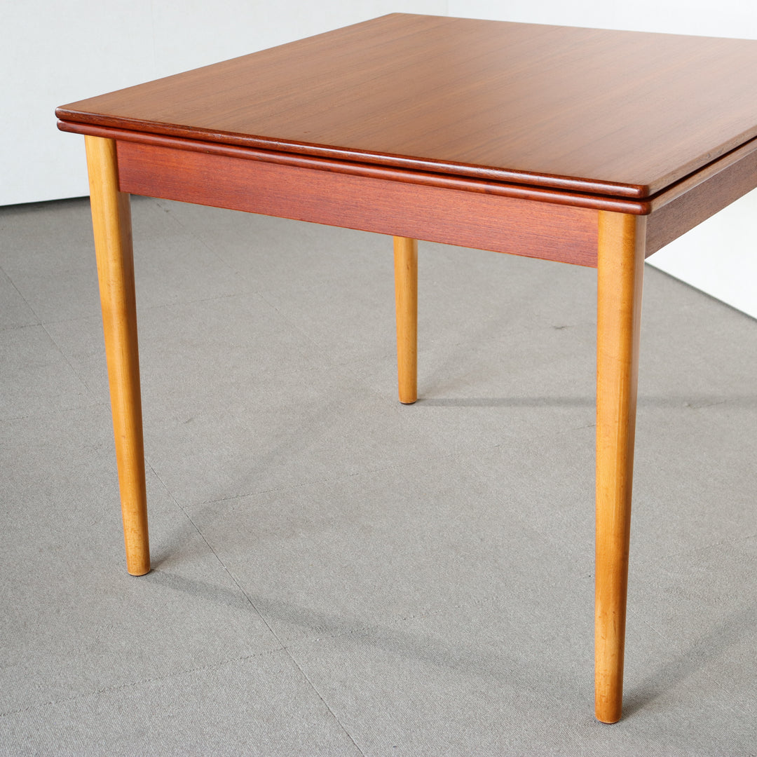 【comingsoon!】 SWEDISH COMPACT DINING TABLE ItemCode-DAWN05