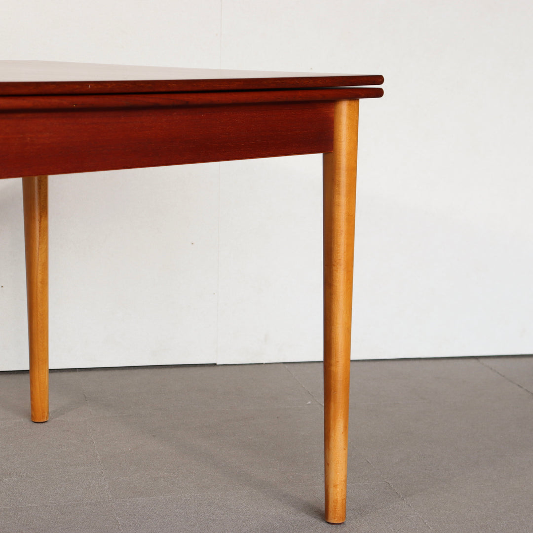【comingsoon!】 SWEDISH COMPACT DINING TABLE ItemCode-DAWN05