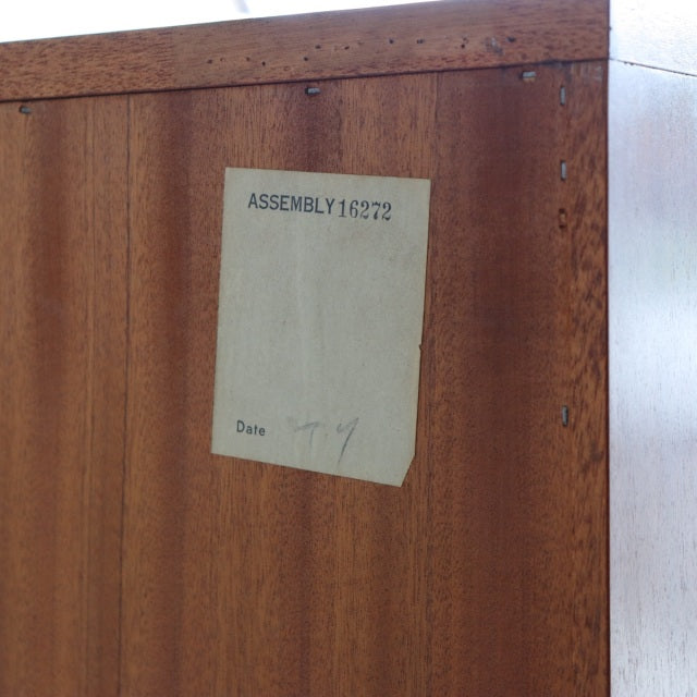 モリス・オブ・グラスゴーMORRIS OF GLASGOW　ブックケース　「主張しないのが主張」商品番号26013