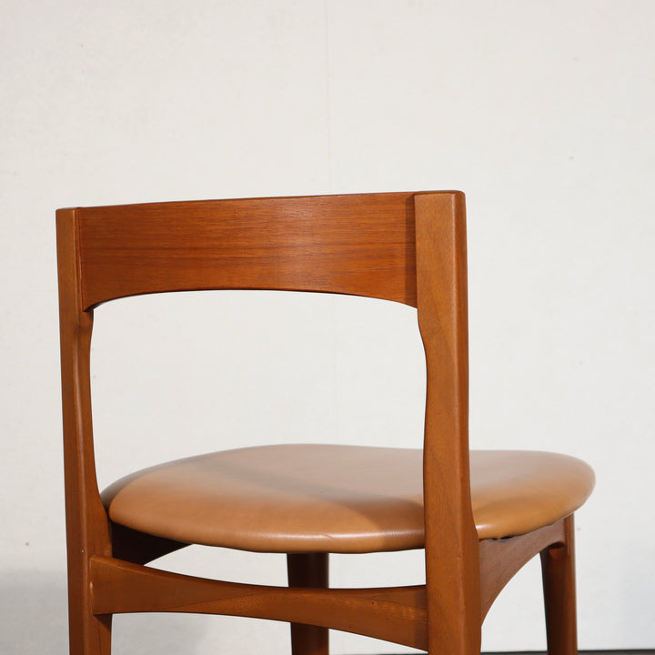 【comingsoon!】　NATHAN DINING CHAIR　ItemCode-WOLD28c