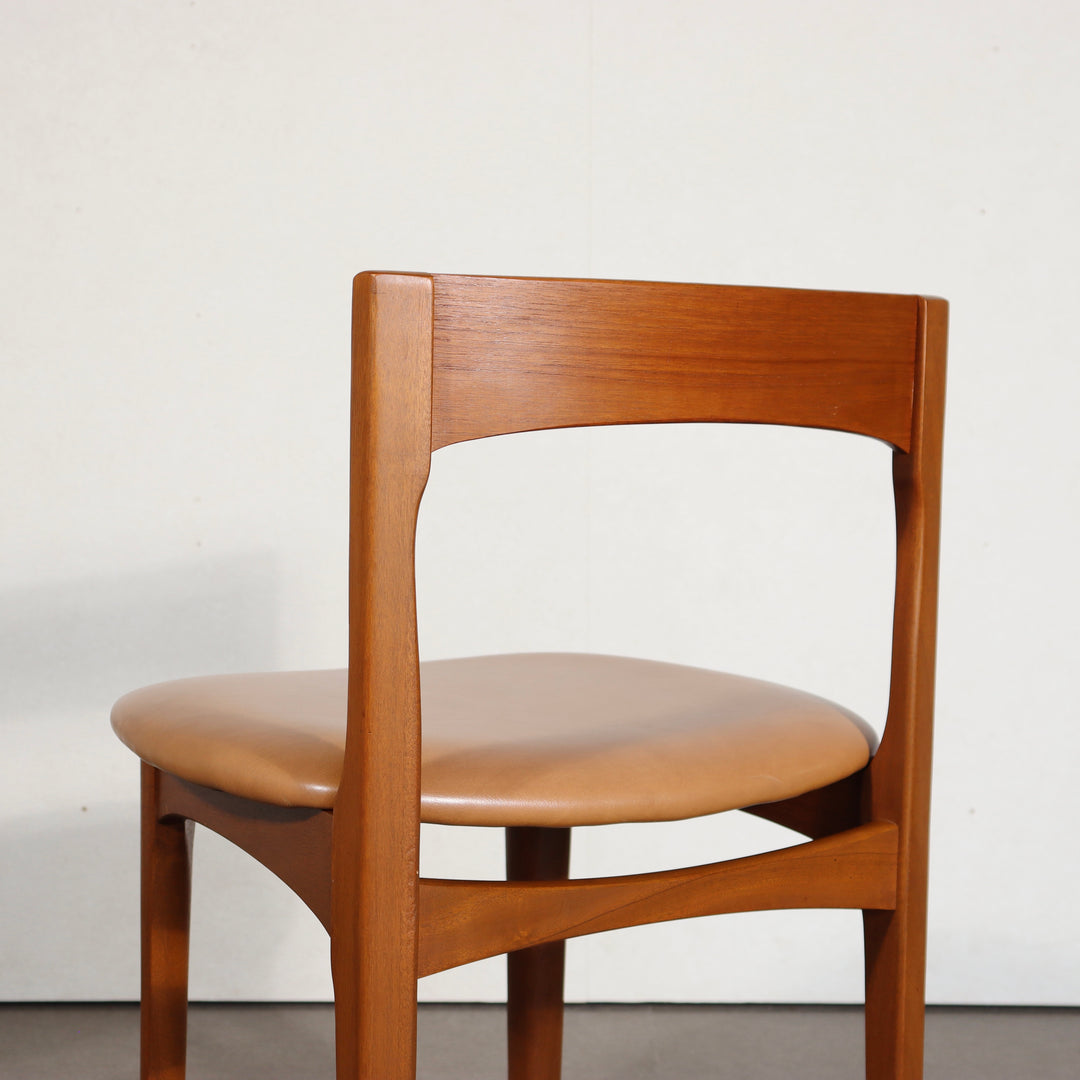 【comingsoon!】　NATHAN DINING CHAIR　ItemCode-WOLD28c