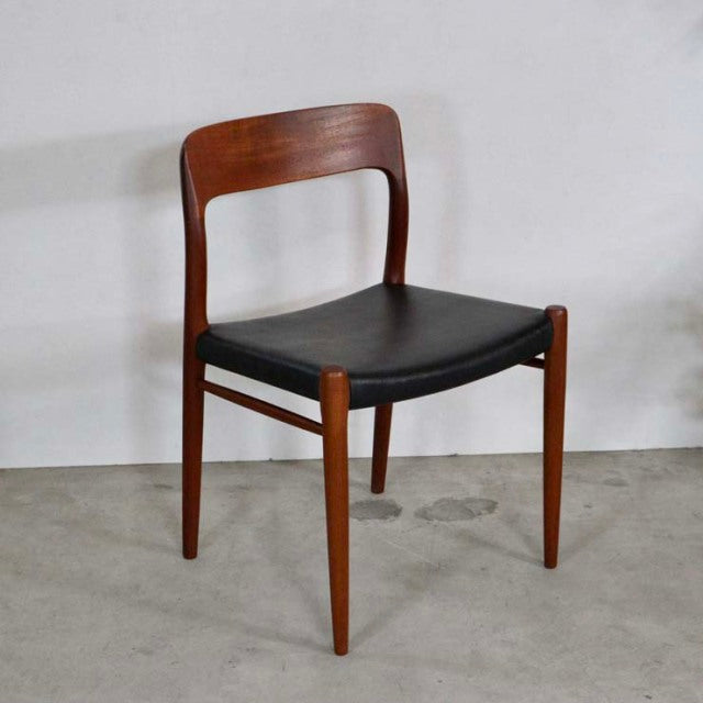 デンマークNiels.O.Moller（ニルス・オット・モラー）製　ダイニングチェア 商品番号【23182a】