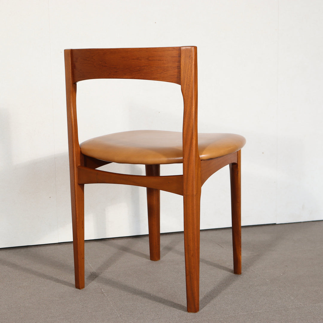 【comingsoon!】　NATHAN DINING CHAIR　ItemCode-WOLD28d