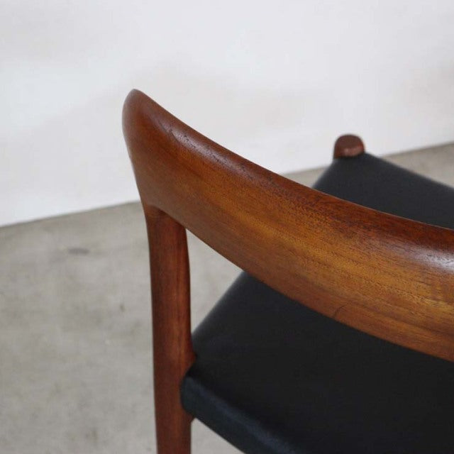 デンマークNiels.O.Moller（ニルス・オット・モラー）製　ダイニングチェア 商品番号【23182a】