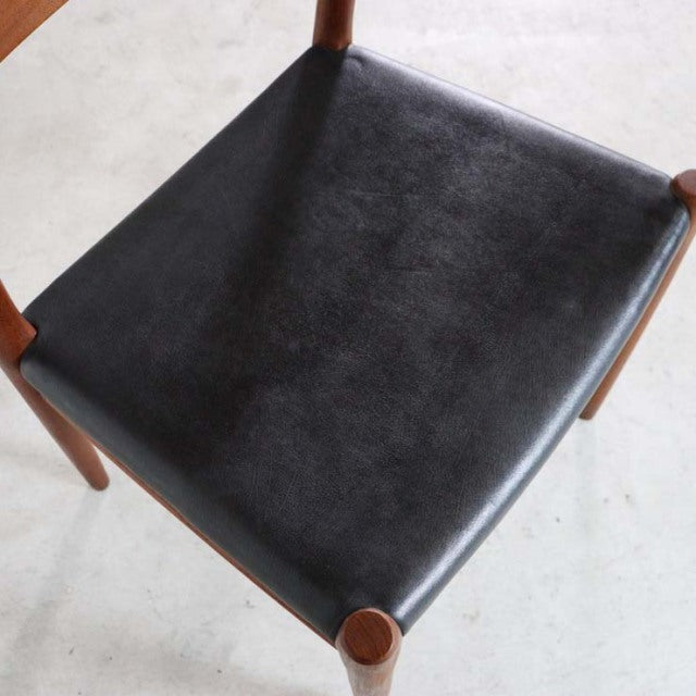 デンマークNiels.O.Moller（ニルス・オット・モラー）製　ダイニングチェア 商品番号【23182a】
