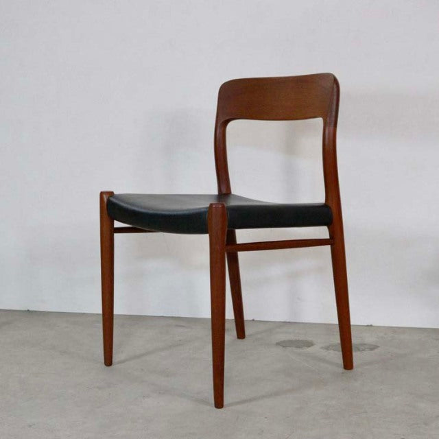 デンマークNiels.O.Moller（ニルス・オット・モラー）製　ダイニングチェア 商品番号【23182b】