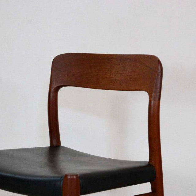 デンマークNiels.O.Moller（ニルス・オット・モラー）製　ダイニングチェア 商品番号【23182b】